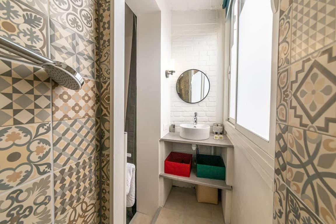 L'Echapee- Bel Appartement Renove Et Proche Gare Rennes Exterior foto